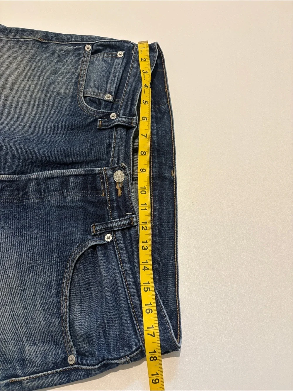 Levi's Men's Straight Jeans in Faded Blue